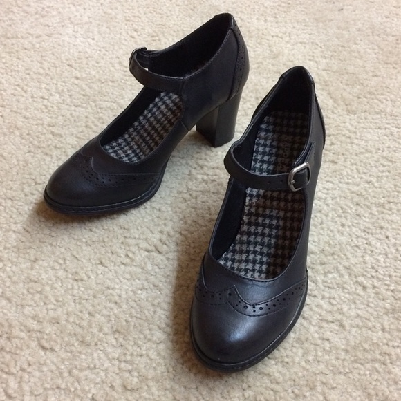 cute black shoes
